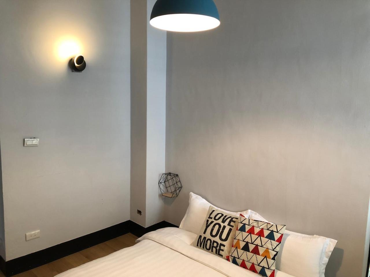 湘品旅館xiang Pin Hotel-有人旅宿東大門夜市湘品館-無電梯無電視 訂房後請注意訊息加line聯繫我 Hualien Eksteriør bilde