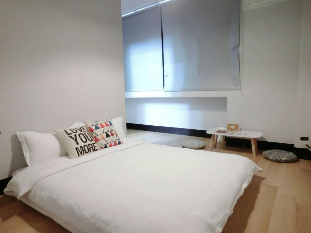湘品旅館xiang Pin Hotel-有人旅宿東大門夜市湘品館-無電梯無電視 訂房後請注意訊息加line聯繫我 Hualien Eksteriør bilde